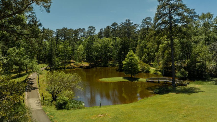 Lockerly Arboretum, United States